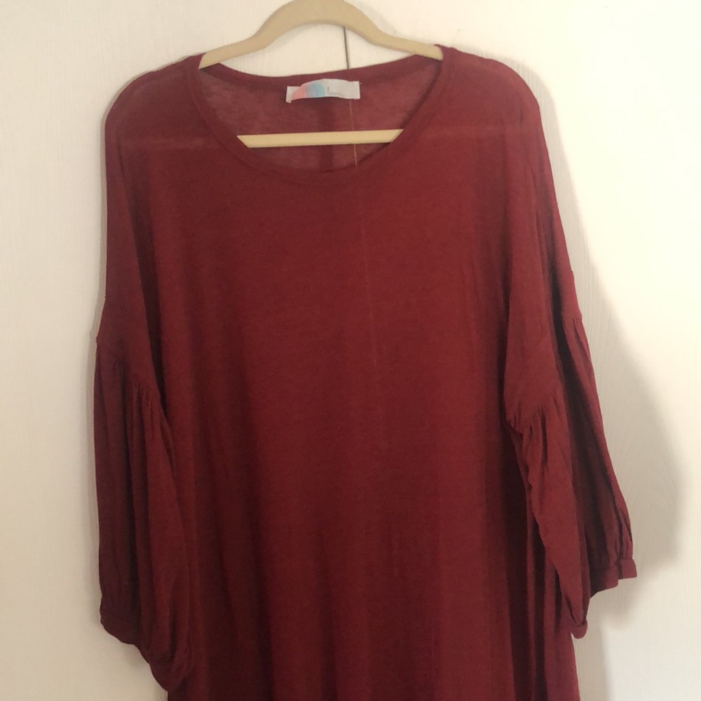 Woman’s spring FP free people burgundy ruffled flowy tunic top